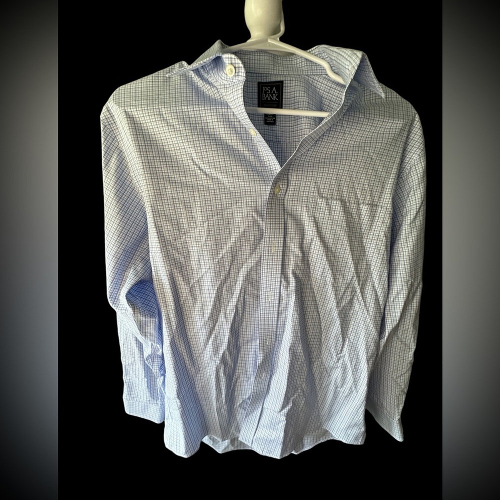 Jos.  A. Bank men’s large button down shirt